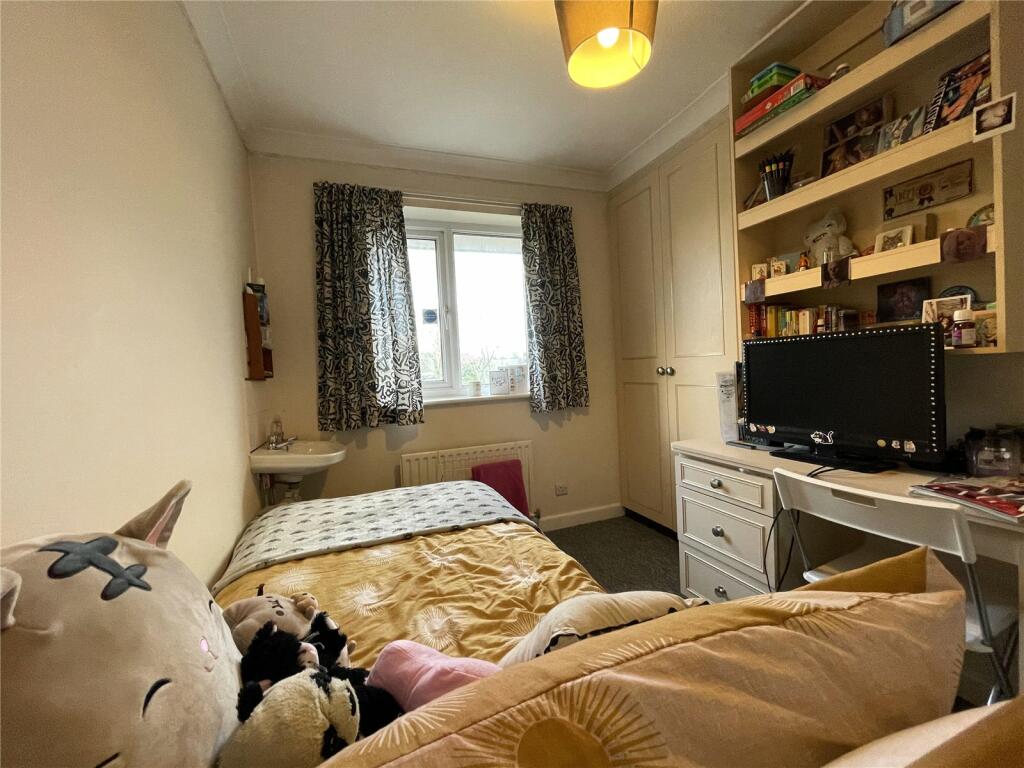 Additional image 19 of Cull Close, Poole, BH12