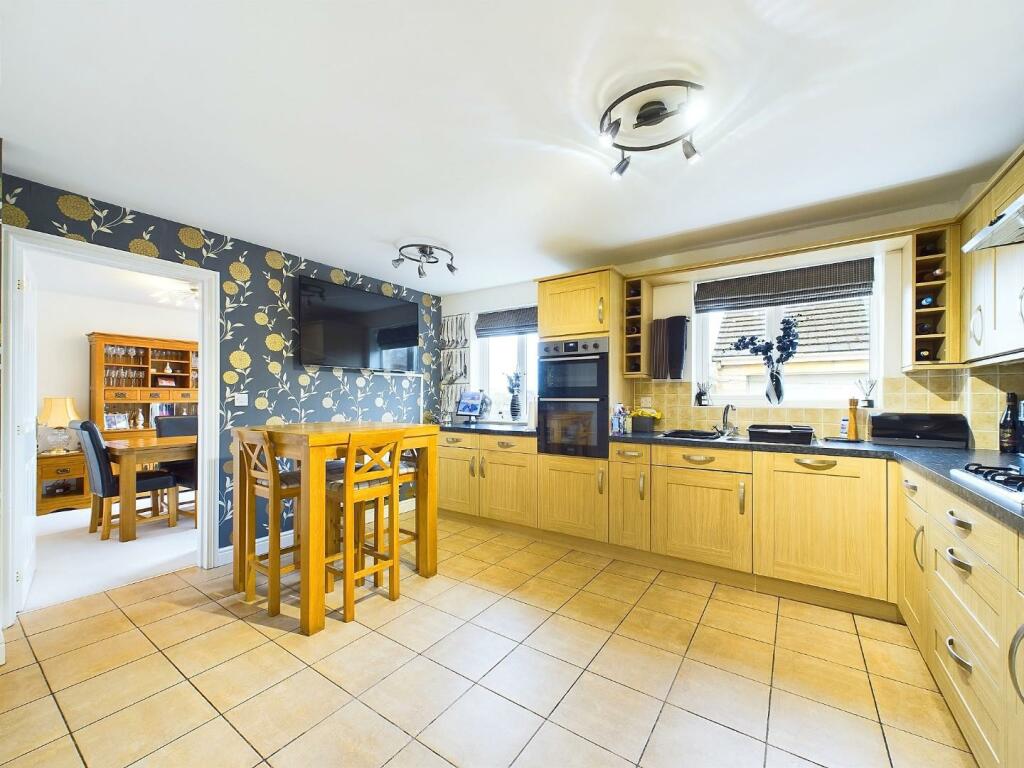 Additional image 9 of Swan Avenue, Bingley