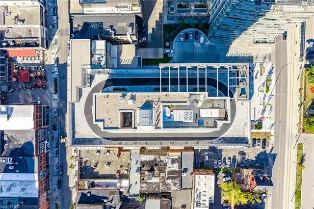 Additional image 41 of 55 Duke St Unit 901