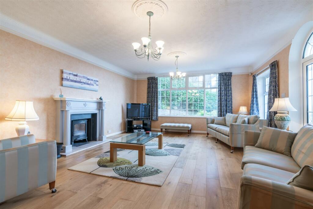 Additional image 16 of Sandbanks Road, Evening Hill