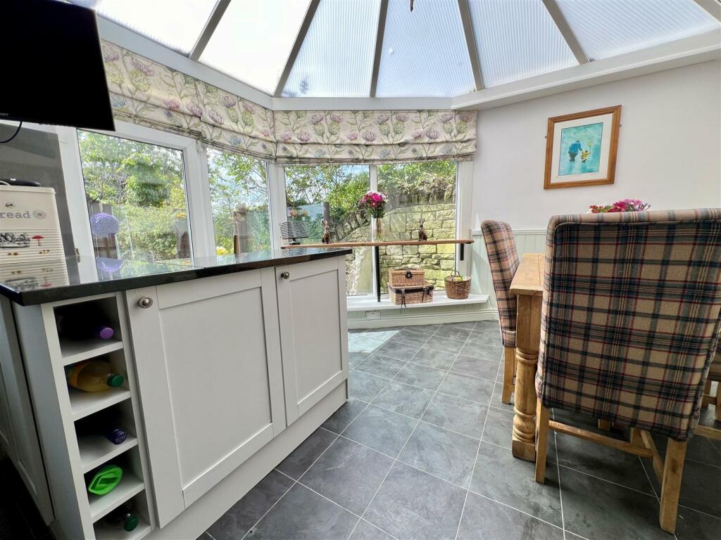 Additional image 6 of Lidget, Oakworth