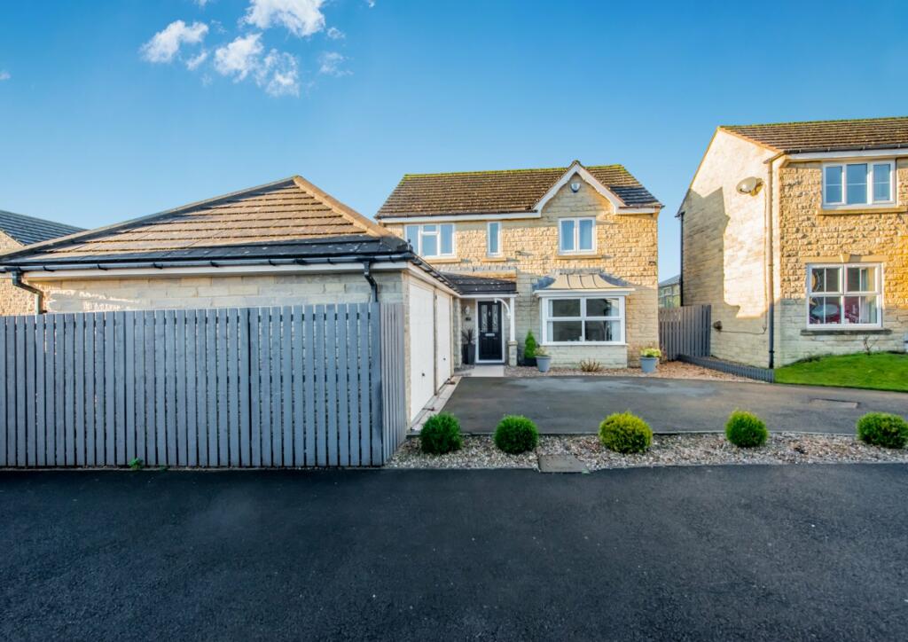 Additional image 43 of Winscar Avenue, Clayton Heights, Bradford, BD6