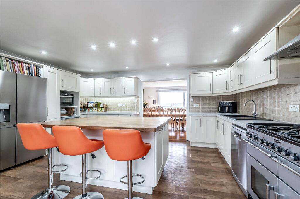 Additional image 4 of Oaklands, Bradford, West Yorkshire