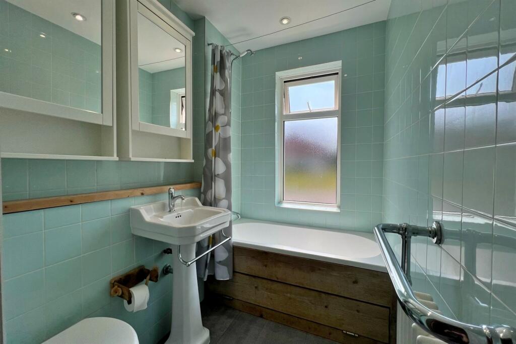 Additional image 12 of Ashley Cross