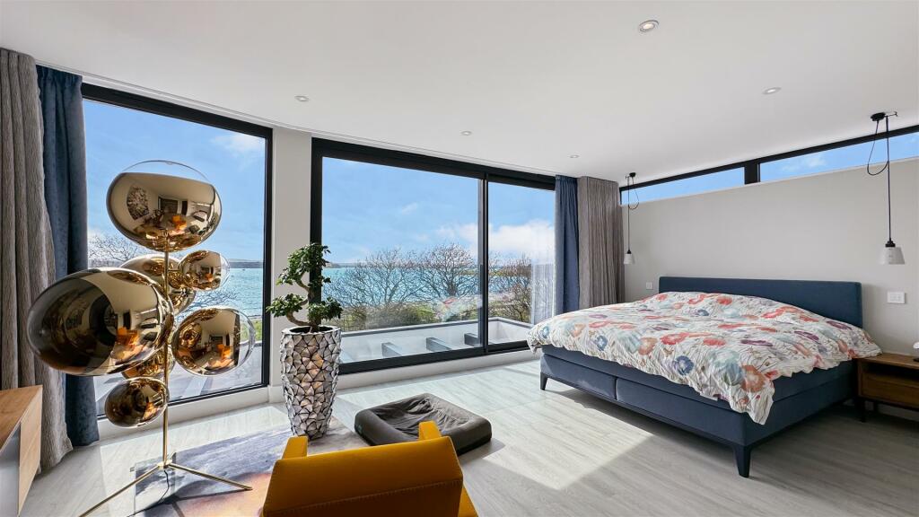 Additional image 7 of Whitecliff Road, Whitecliff