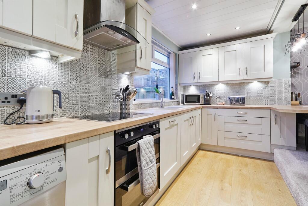 Additional image 18 of Birchlands Avenue, Wilsden, Bradford