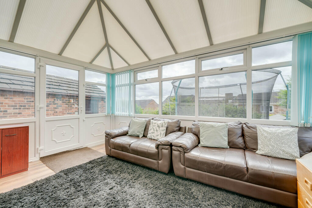 Additional image 14 of Farfield Avenue, Bradford