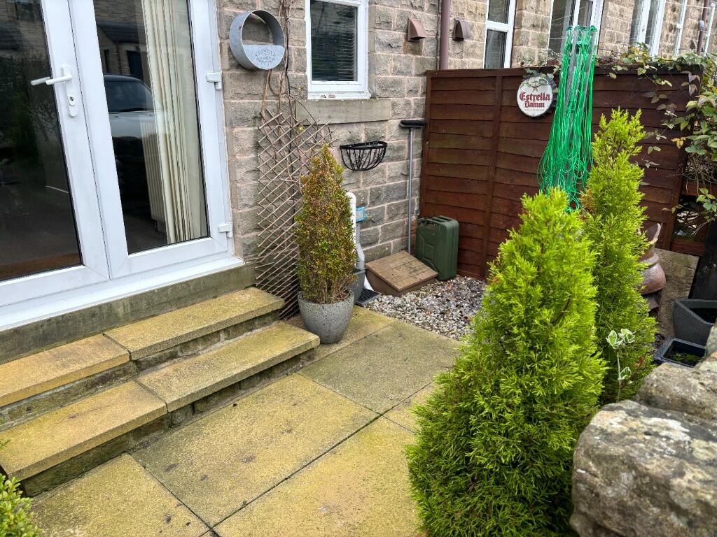 Additional image 9 of Long Lane, BD16