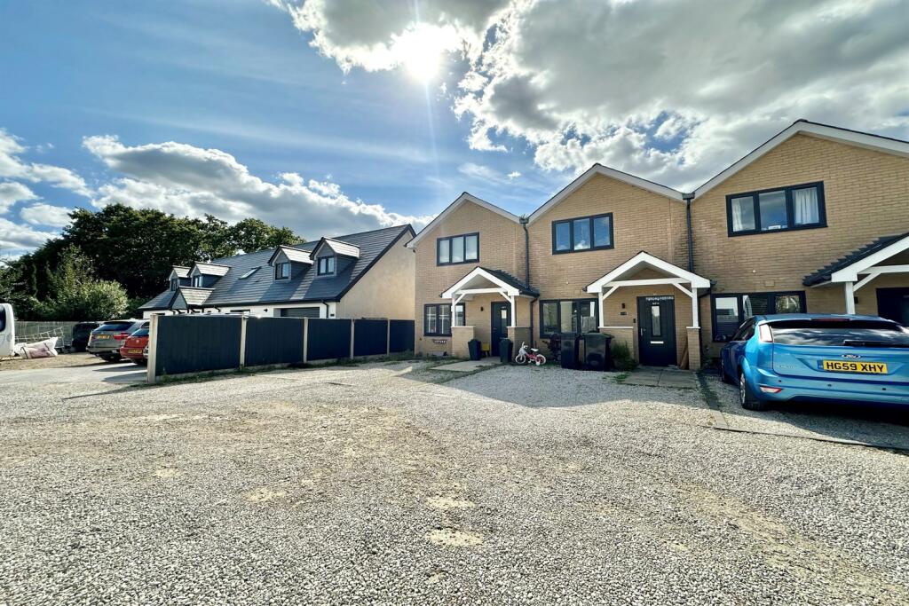 Additional image 13 of Upton