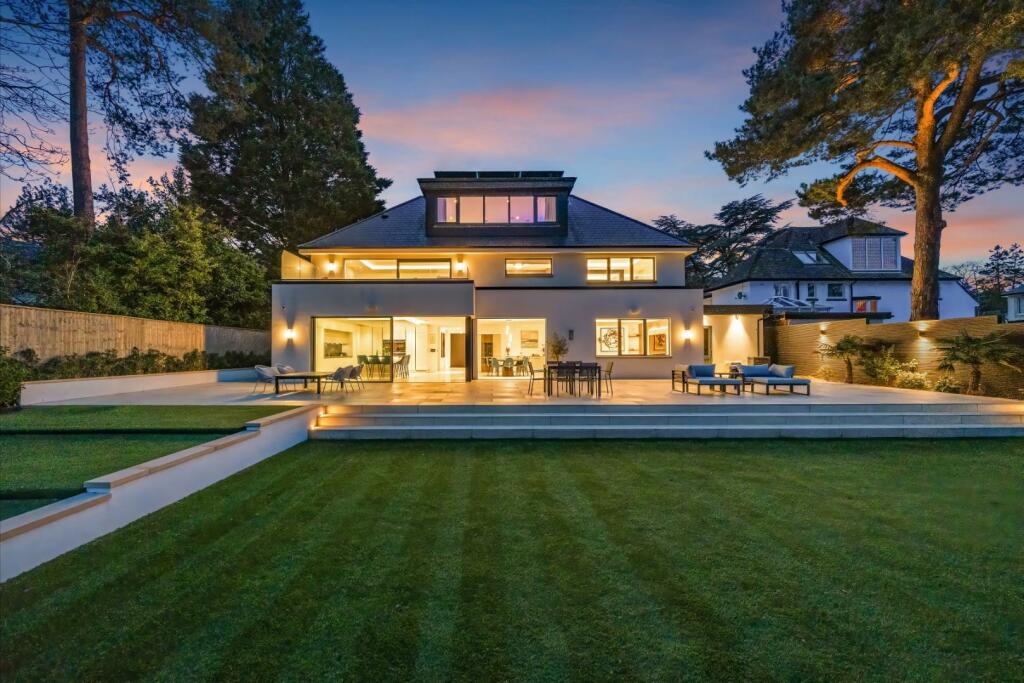 Newton Road, Canford Cliffs