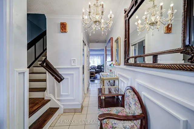 Additional image 7 of 7475 Goreway Dr Unit 18