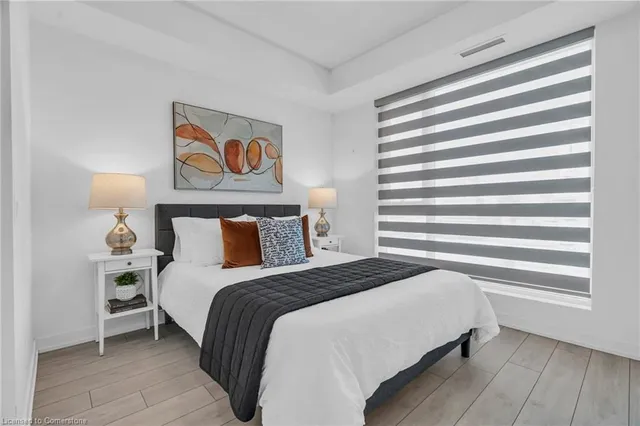 Additional image 21 of 55 Duke St Unit 901