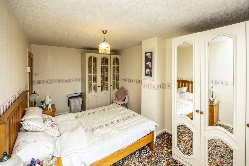 Additional image 6 of Tyersal Lane, Bradford