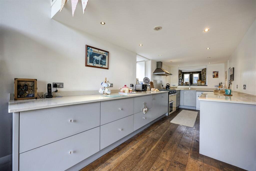 Additional image 13 of Penyghent, Selside, Settle