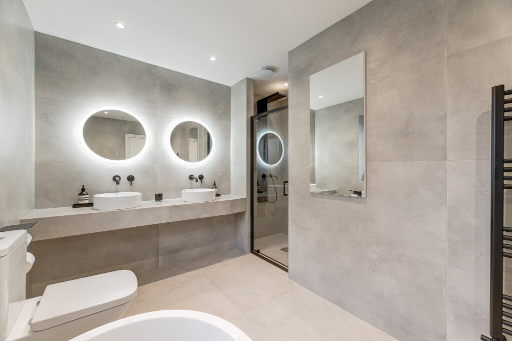 Additional image 37 of Derwent Avenue, Wilsden, Bradford, West Yorkshire, BD15