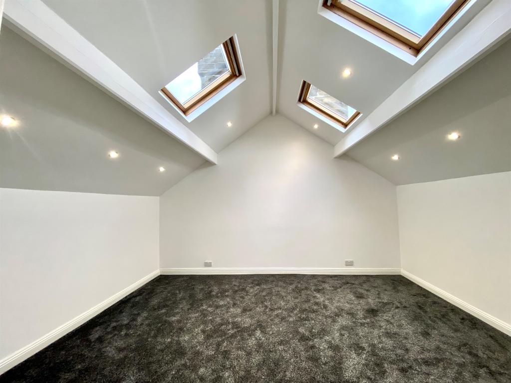 Additional image 16 of Green Head Lane, Keighley