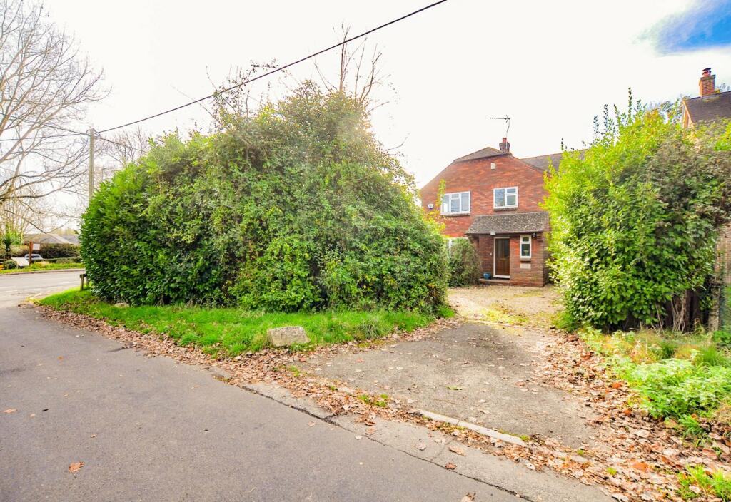 New Road, Lytchett Minster, Poole, BH16