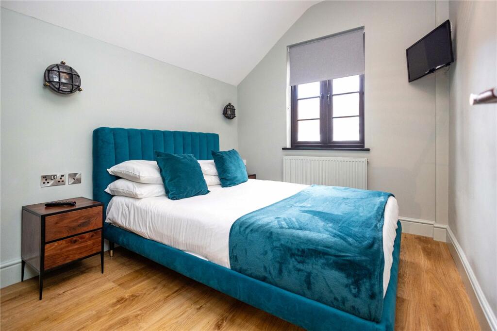 Additional image 8 of Ravine Road, Poole, Dorset, BH13