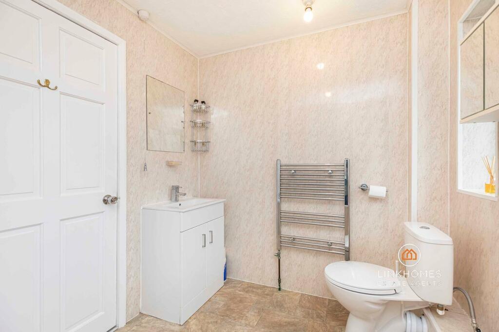 Additional image 14 of Merrow Avenue, Poole, BH12