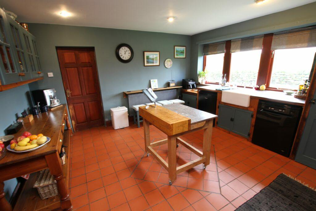 Additional image 8 of 5 bedroom house for sale – Cherry Tree House, Wilsden, Bradford, BD15 0DB