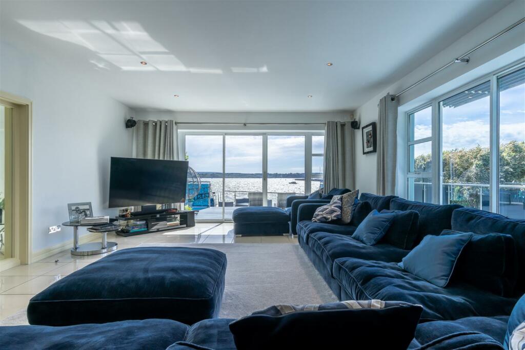 Additional image 3 of Gardens Road, Lilliput