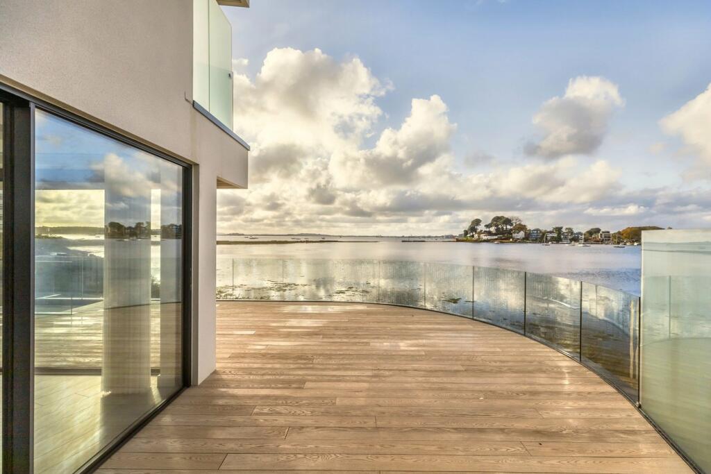 Additional image 51 of Salterns Way, Lilliput, BH14