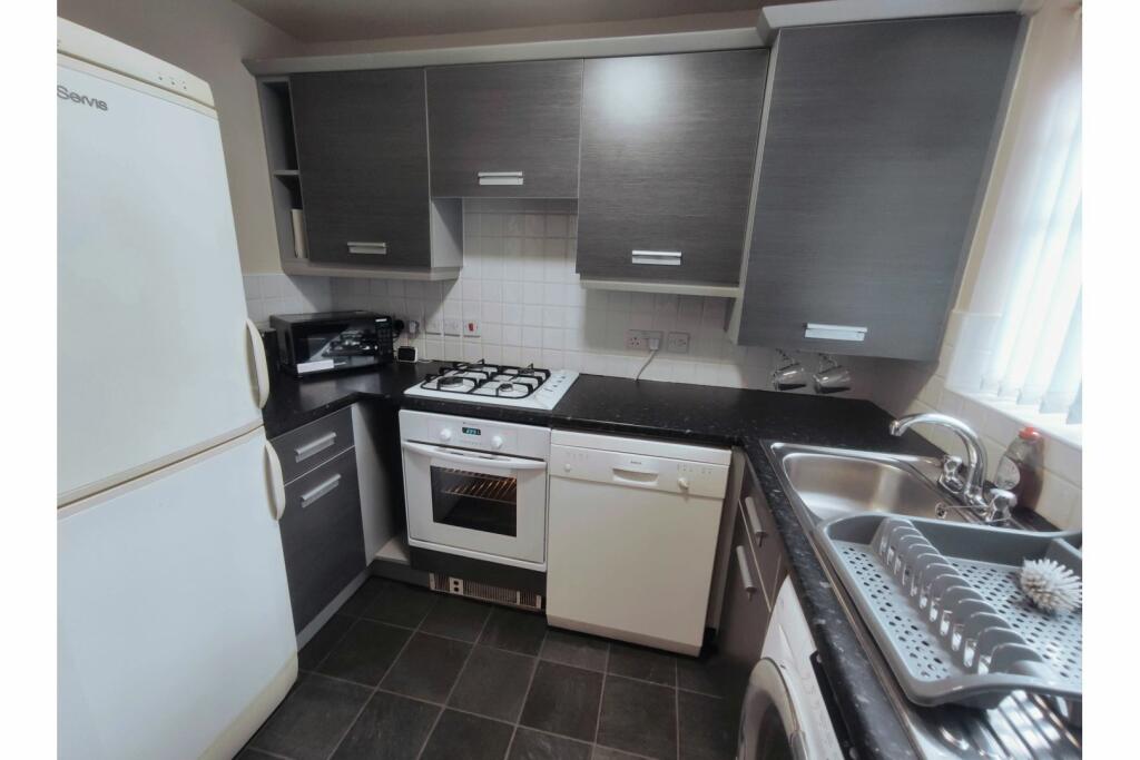 Additional image 15 of Rowantree Drive, Bradford, BD10