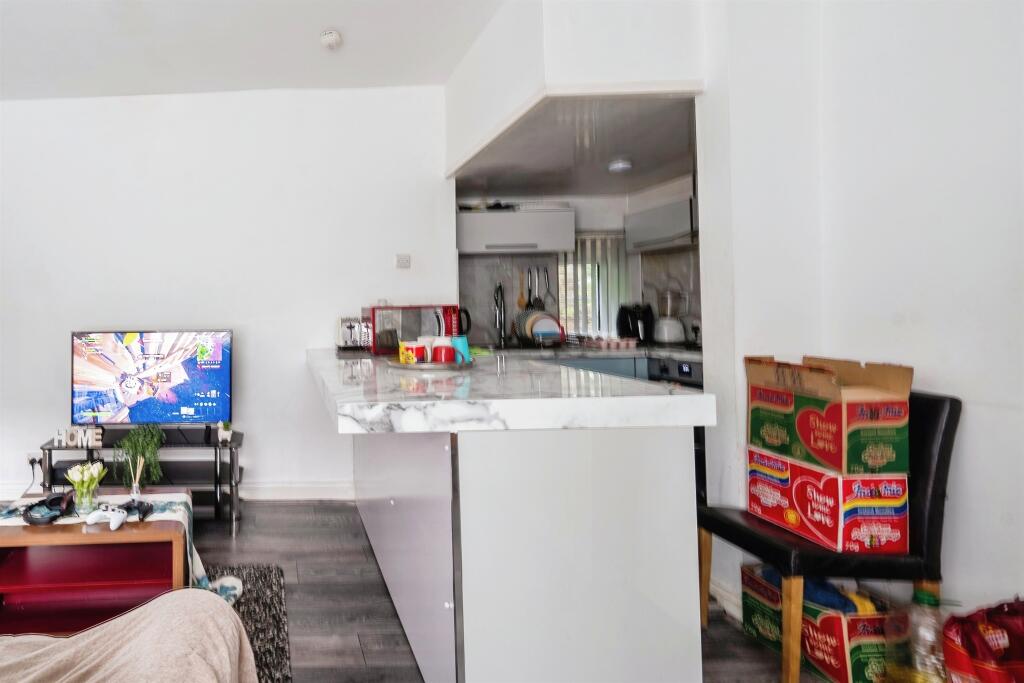 Additional image 7 of Orleans Street, Bradford