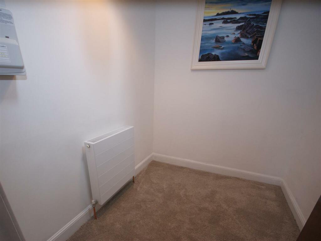Additional image 10 of Skipton