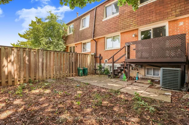 Additional image 34 of 7475 Goreway Dr Unit 58