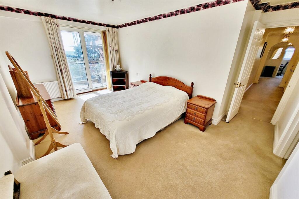 Additional image 11 of East Cliff