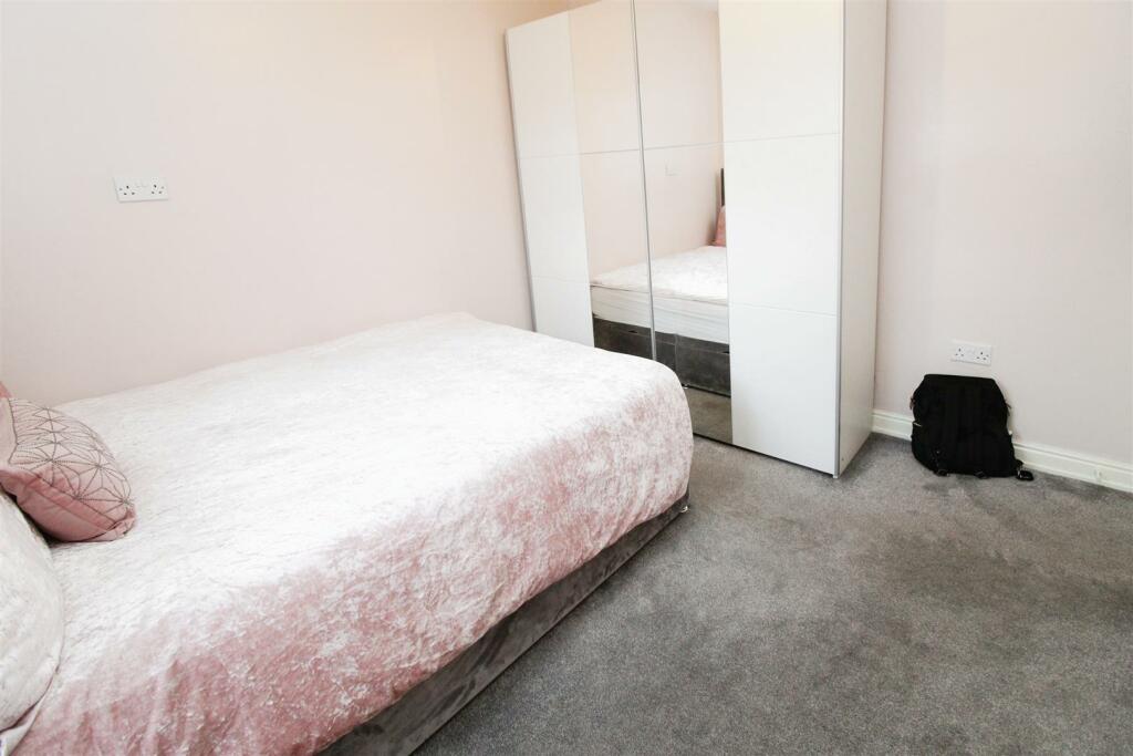 Additional image 10 of Carr Bottom Avenue, Bradford, BD5 9BD