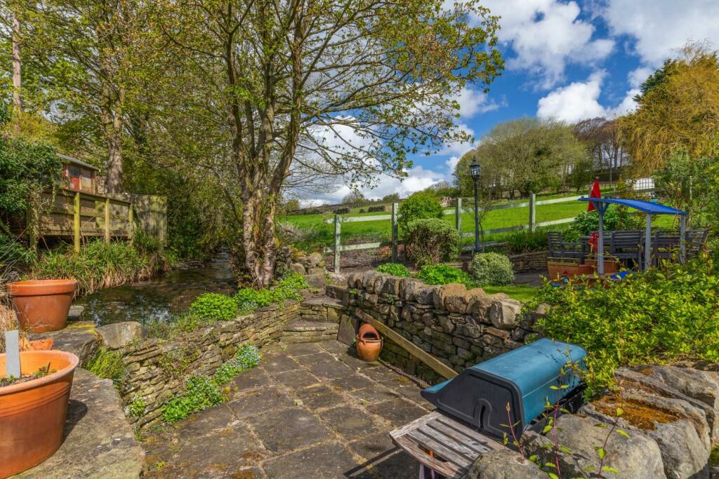 Additional image 39 of The Green, Eldwick, Bingley