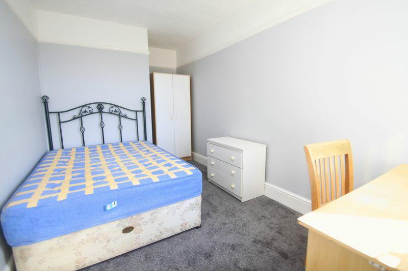 Additional image 4 of Three Bedroom, Student House