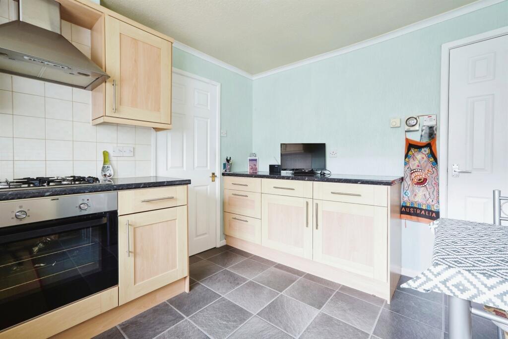 Additional image 8 of Golden View Drive, Keighley