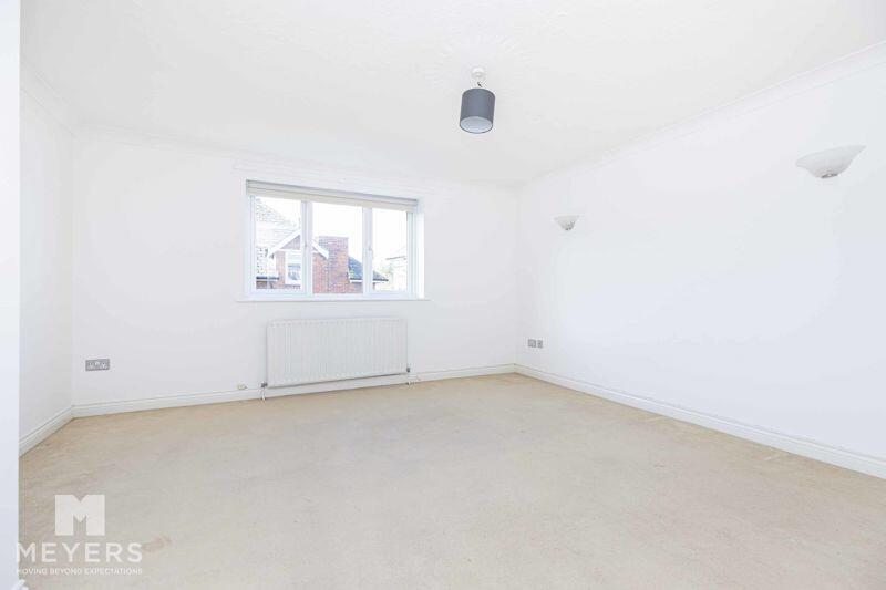 Additional image 5 of Gardens View, Bournemouth