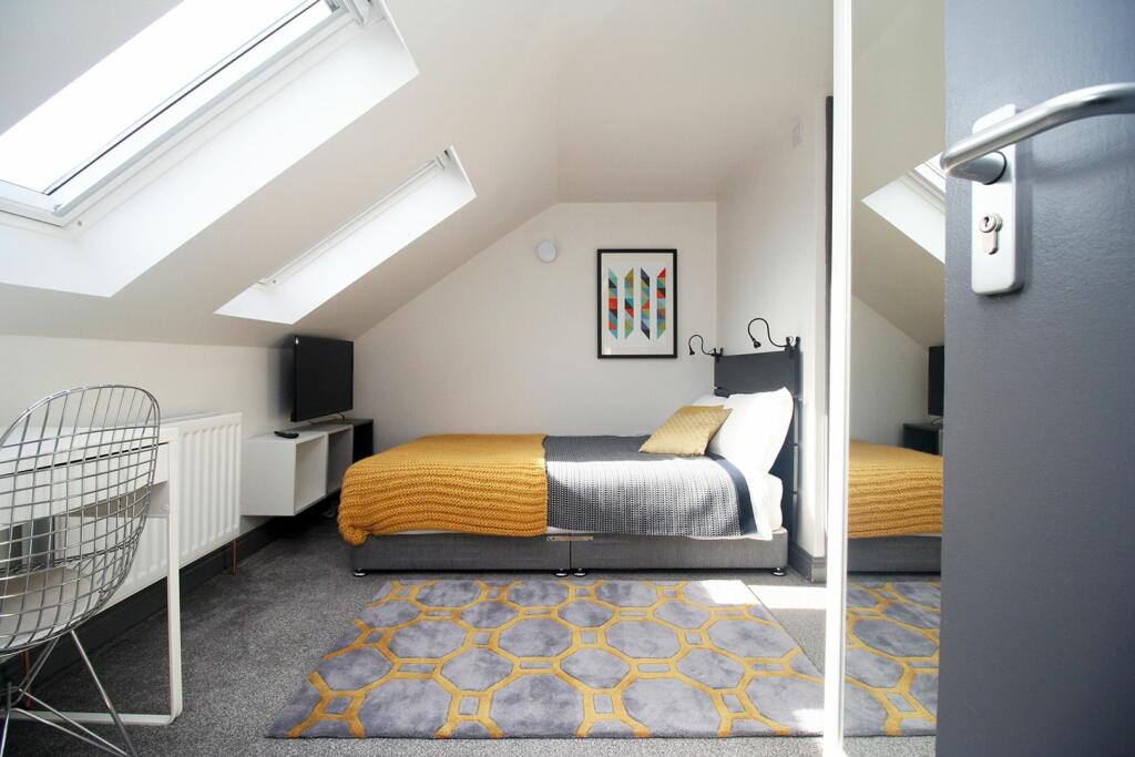 Additional image 7 of Garland Road, Poole, BH15