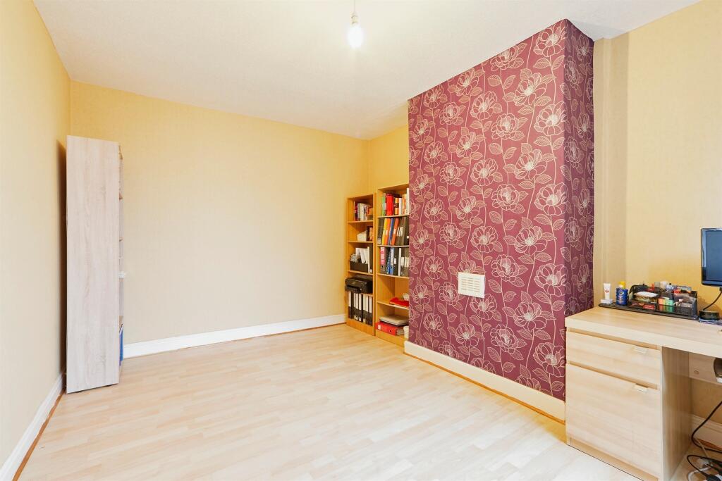Additional image 6 of Bowling Park Drive, Bradford