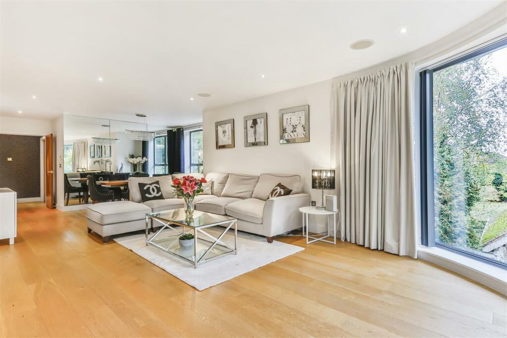 Additional image 18 of Bingham Avenue, Poole