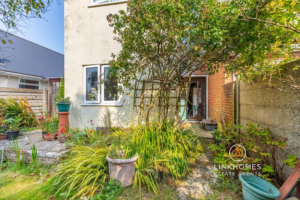 Additional image 21 of Nansen Avenue, Poole, BH15