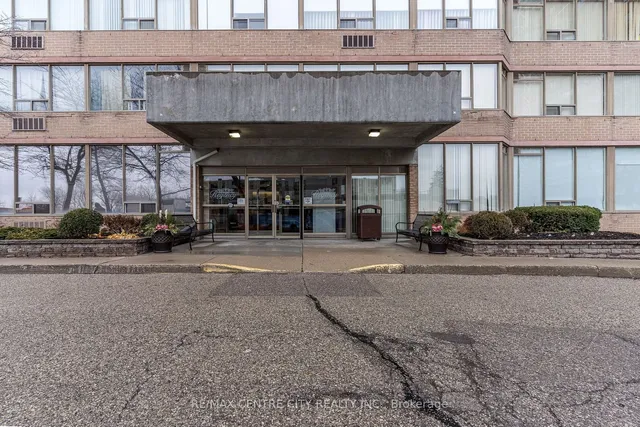 Additional image 32 of 3227 King St Unit 908