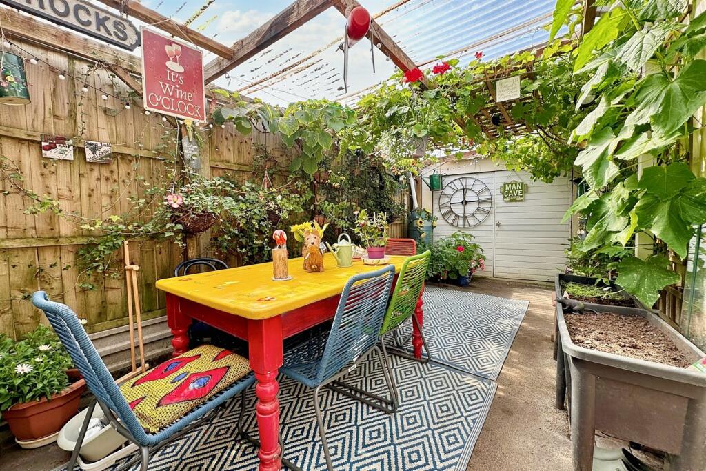 Additional image 12 of Creekmoor