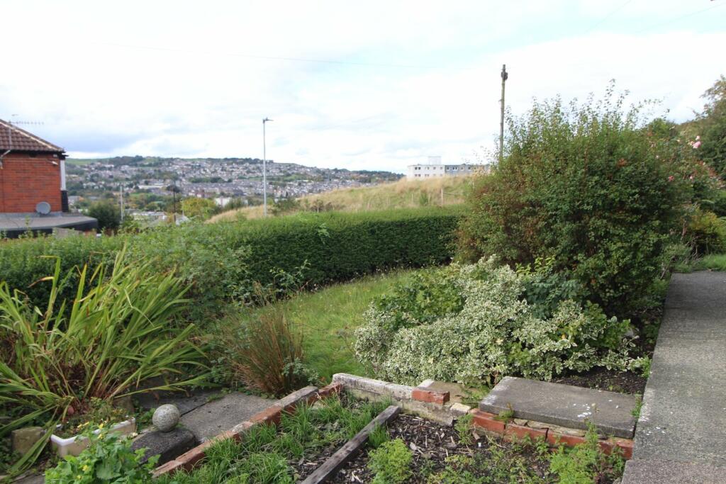 Additional image 2 of Park Lane, Keighley, BD21