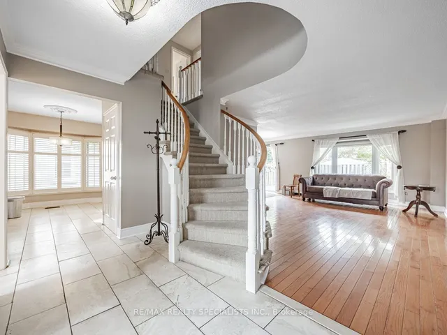 Additional image 3 of 245 Kingsbridge Gdns