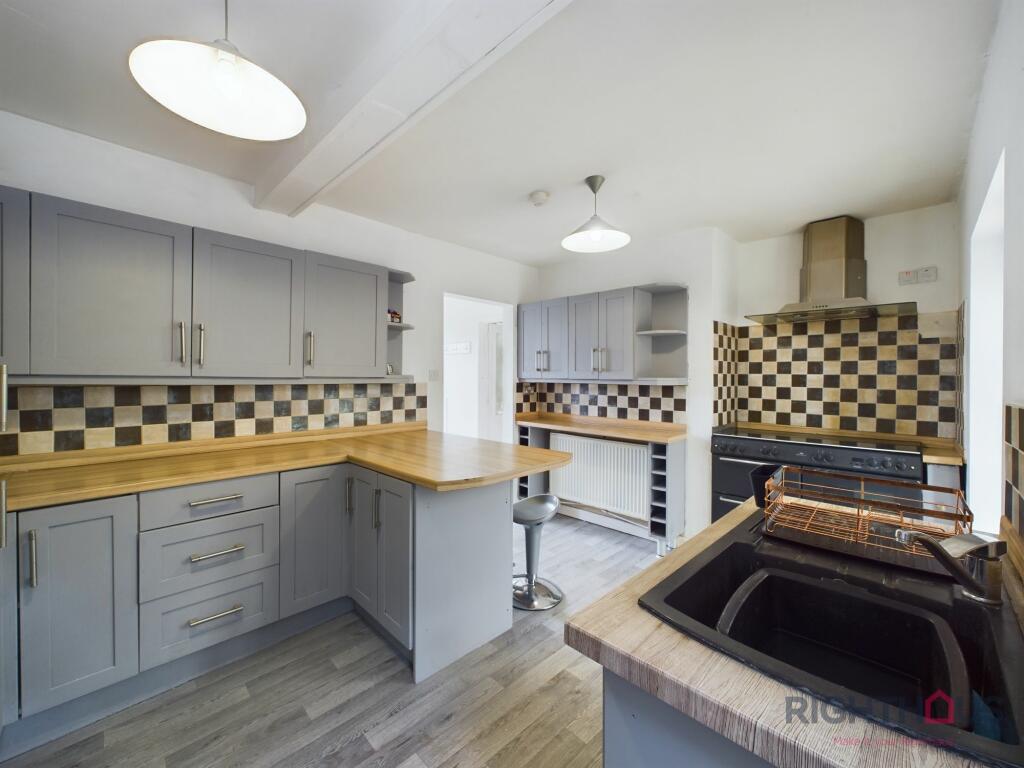 Additional image 5 of Hardy Avenue, Bradford, BD6