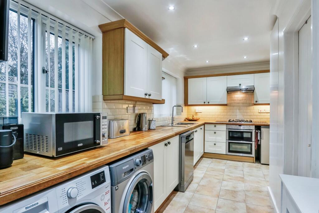 Additional image 7 of Vine Farm Close, Poole, Dorset, BH12