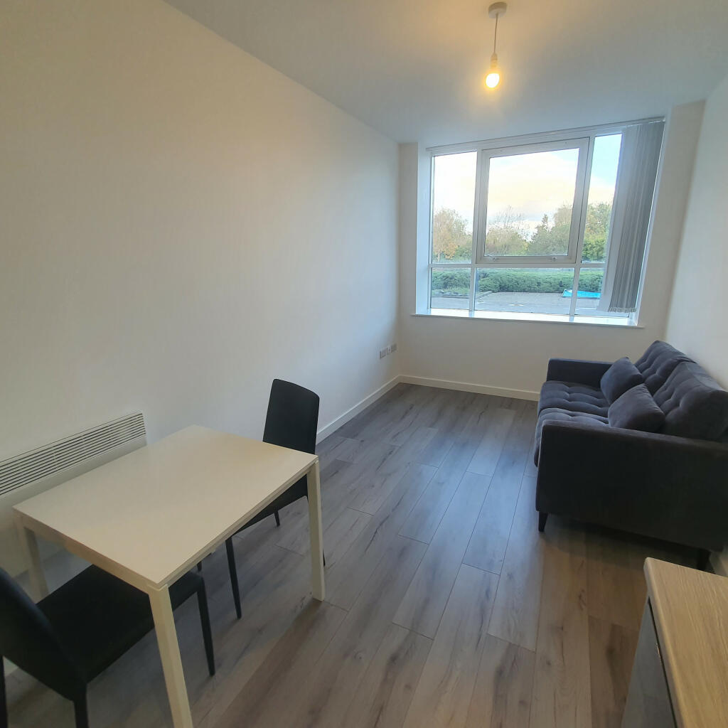 Additional image 4 of The Card House, Bingley Road, Bradford, West Yorkshire, BD9