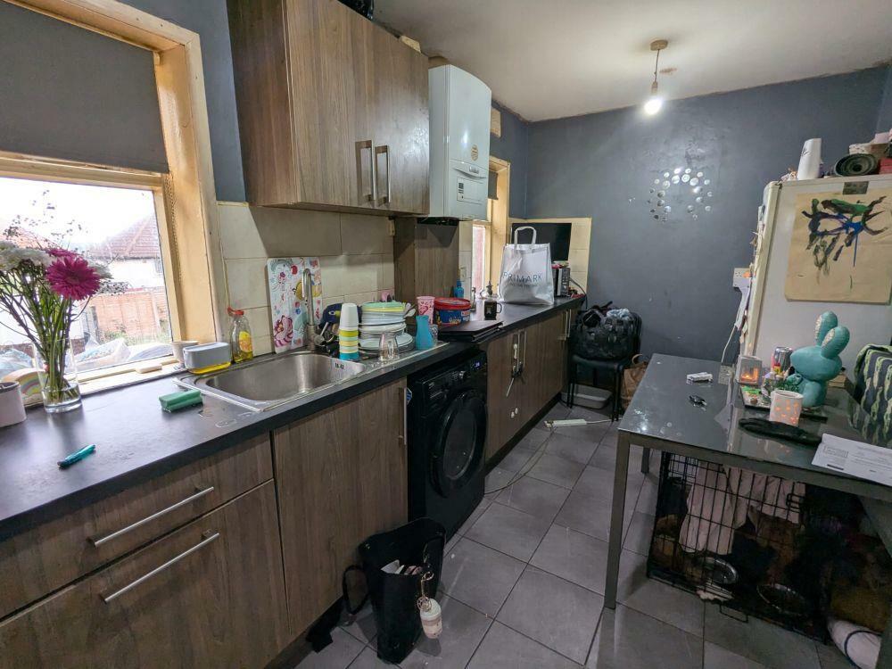 Additional image 10 of 78, Lynfield Drive Bradford, BD9 6EJ