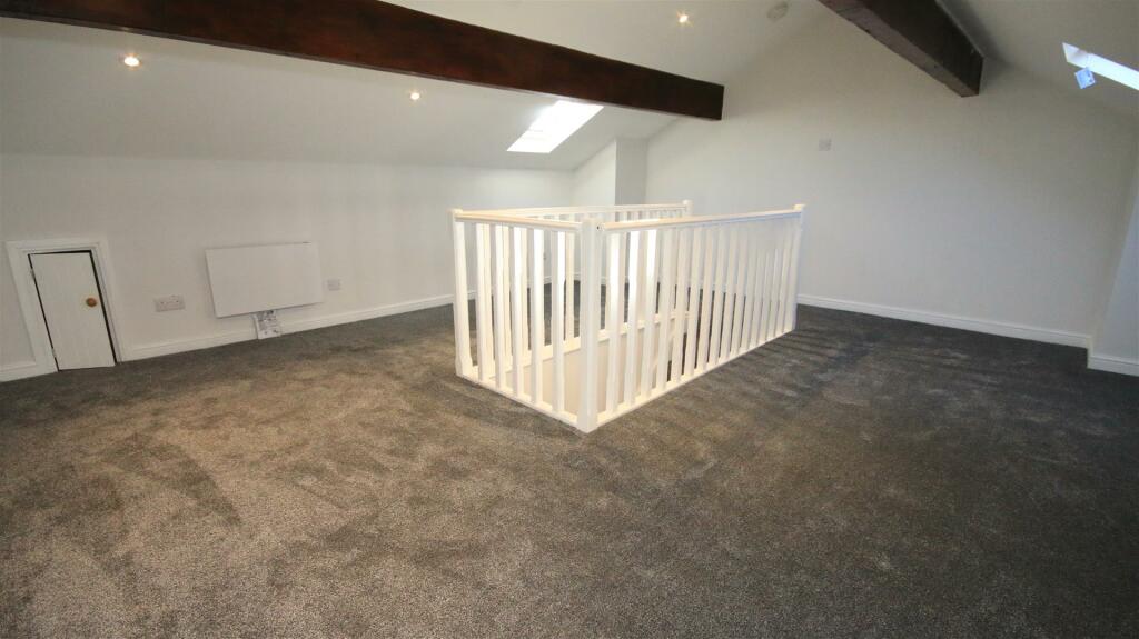 Additional image 20 of Oakleigh Road, Clayton, Bradford