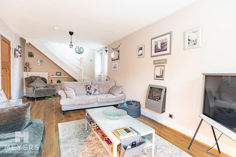 Additional image 4 of Pine Vale Crescent, Redhill, BH10